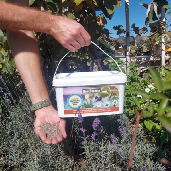 Gnojilo za mediteranske rastline.